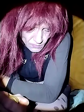 Snapshot of KandiK37 chatting on October 12, 2025, 4:58 am KandiK37 online show from October 12, 2025, 4:58 am