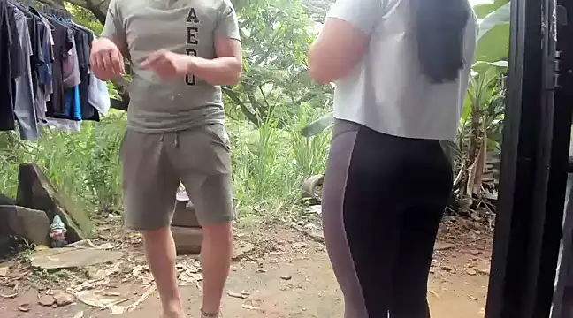 Snapshot of venusandzeus@xh chatting on February 27, 2025, 5:16 pm venusandzeusxh online show from February 27, 2025, 5:16 pm