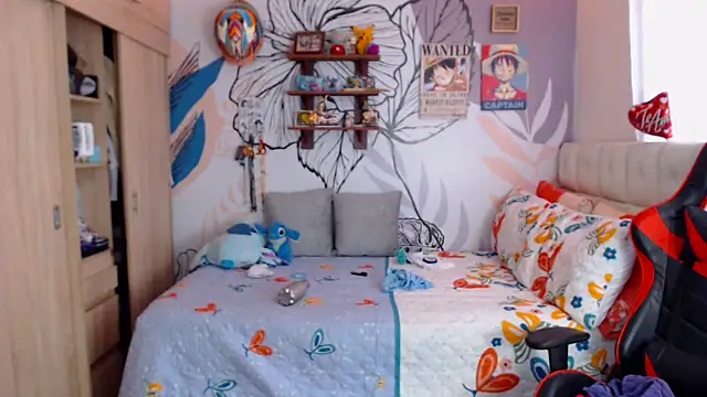 LinzyBaner online show from March 22, 2026, 5:25 pm