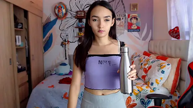 LinzyBaner online show from March 20, 2026, 9:49 pm