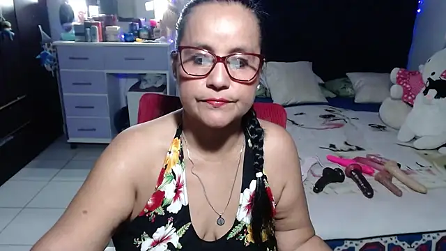 pervert mommy  online show from June 30, 2026, 9:42 am