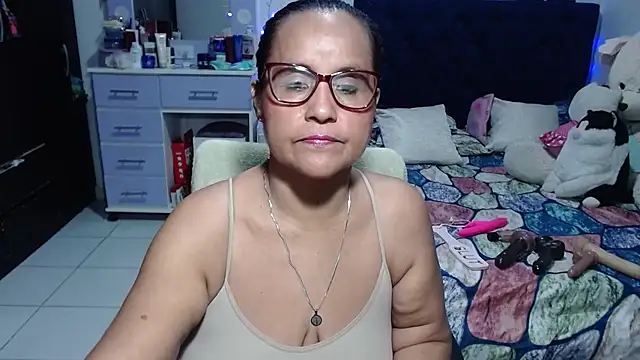 pervert mommy  online show from August 8, 2026, 9:49 am