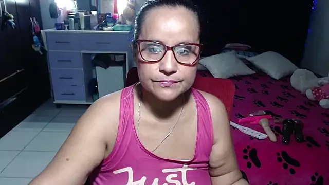 pervert mommy  online show from July 14, 2026, 9:58 am