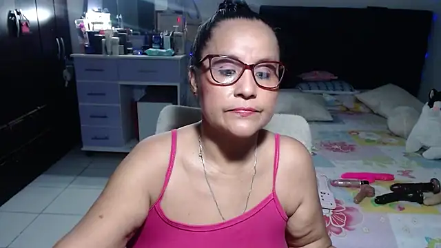 pervert mommy  online show from July 30, 2026, 9:52 am