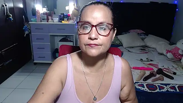 pervert mommy  online show from June 22, 2026, 11:40 am