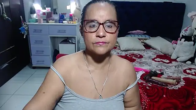 pervert mommy  online show from June 16, 2026, 9:31 am