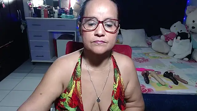 pervert mommy  online show from July 22, 2026, 9:33 am