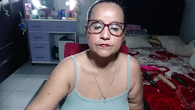 pervert mommy  online show from June 15, 2026, 9:42 am