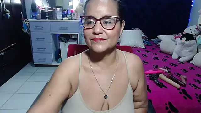 pervert mommy  online show from July 10, 2026, 9:42 am