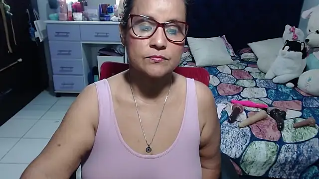 pervert mommy  online show from June 5, 2026, 10:21 am