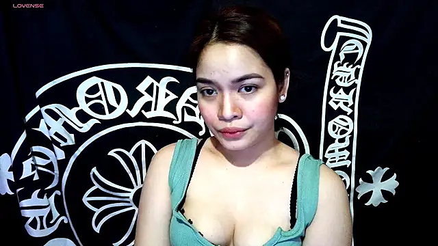 Snapshot of _preciousmoira_ chatting on May 22, 2026, 1:14 am preciousmoira online show from May 22, 2026, 1:14 am