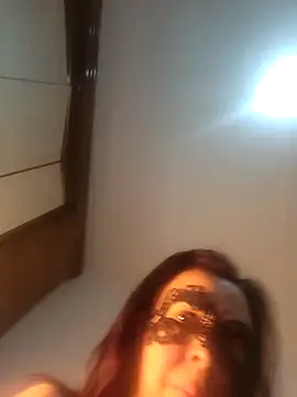 Snapshot of LAURAFOCOSA chatting on March 19, 2026, 10:10 pm LAURAFOCOSA online show from March 19, 2026, 10:10 pm