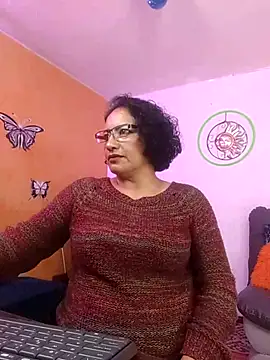 Snapshot of scarlet_wet chatting on February 25, 2025, 1:20 am scarlet wet online show from February 25, 2025, 1:20 am