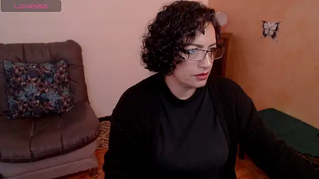 Snapshot of scarlet_wet chatting on February 7, 2025, 2:08 am scarlet wet online show from February 7, 2025, 2:08 am