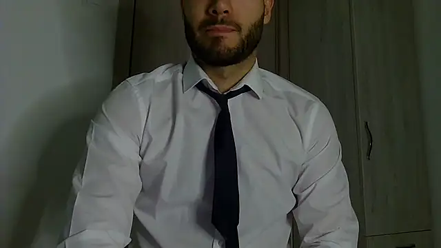 Justynn1 online show from November 23, 2025, 5:28 am