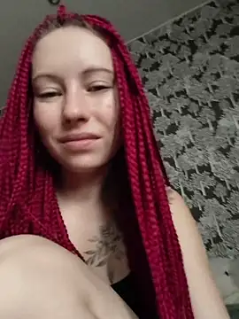 Snapshot of Frost_foxy chatting on December 14, 2025, 5:24 am Frost foxy online show from December 14, 2025, 5:24 am