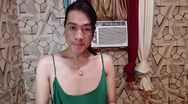 Snapshot of tshugecumxxx chatting on December 25, 2024, 12:37 pm tshugecumxxx online show from December 25, 2024, 12:37 pm