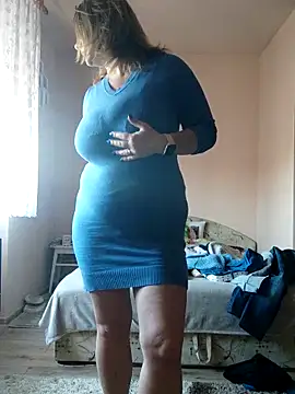 Snapshot of Elza01 chatting on March 7, 2025, 2:56 pm Elza01 online show from March 7, 2025, 2:56 pm