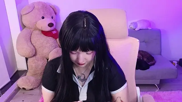 KuroChan420 online show from May 15, 2026, 2:09 am