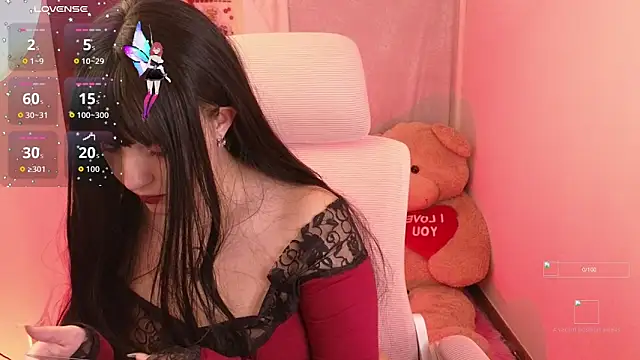 Snapshot of KuroChan420 chatting on October 10, 2025, 3:40 am KuroChan420 online show from October 10, 2025, 3:40 am