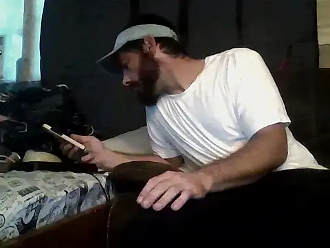 Snapshot of Sitonmyface2020@xh chatting on October 20, 2025, 9:37 pm Sitonmyface2020xh online show from October 20, 2025, 9:37 pm