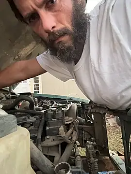 Snapshot of Sitonmyface2020@xh chatting on November 23, 2025, 10:42 pm Sitonmyface2020xh online show from November 23, 2025, 10:42 pm