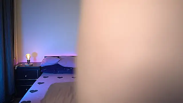 Snapshot of TiffanyPierce chatting on November 26, 2025, 9:26 pm TiffanyPierce online show from November 26, 2025, 9:26 pm