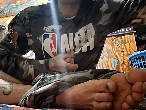 Snapshot of Toycockhot chatting on February 24, 2026, 4:13 am Toycockhot online show from February 24, 2026, 4:13 am