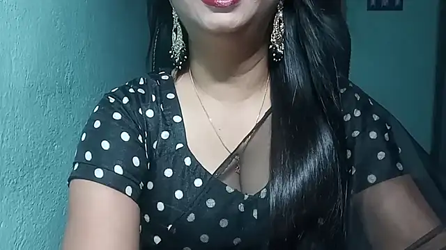 Snapshot of YourModhu chatting on October 19, 2025, 5:48 pm YourModhu online show from October 19, 2025, 5:48 pm
