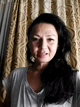 Melissa Fane online show from December 1, 2025, 10:54 pm