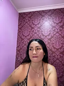 juliana diaz online show from April 24, 2026, 11:18 pm