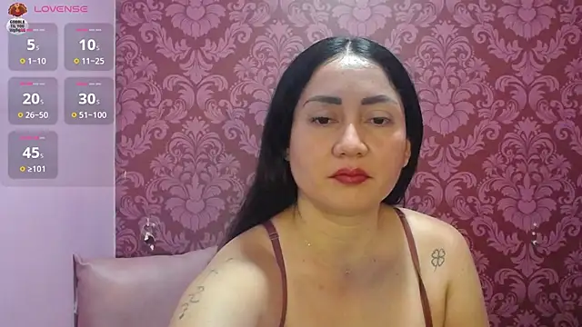 juliana diaz online show from June 12, 2026, 11:41 am