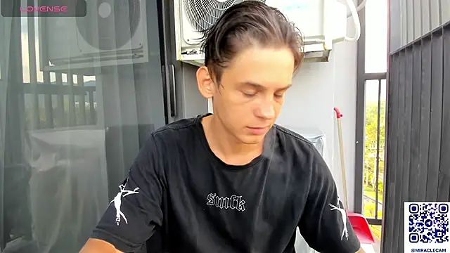 MiracleCam online show from October 14, 2025, 11:58 pm