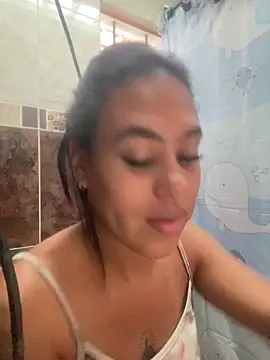 AlondraDiossa03 online show from November 23, 2025, 5:45 pm