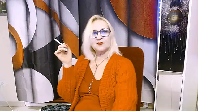 Snapshot of Ala-N-Dala chatting on November 4, 2025, 7:56 am Ala-N-Dala online show from November 4, 2025, 7:56 am