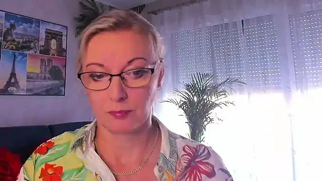 Snapshot of vanessa_chat chatting on June 24, 2026, 1:53 pm vanessa chat online show from June 24, 2026, 1:53 pm