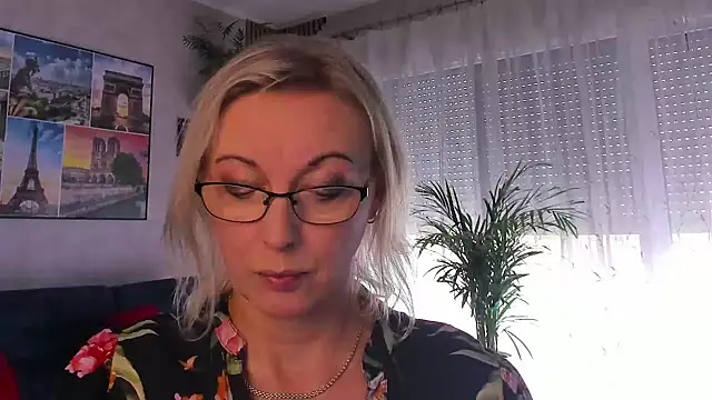 Snapshot of vanessa_chat chatting on July 19, 2026, 1:19 pm vanessa chat online show from July 19, 2026, 1:19 pm