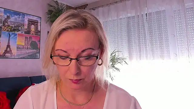 Snapshot of vanessa_chat chatting on June 4, 2026, 1:27 pm vanessa chat online show from June 4, 2026, 1:27 pm