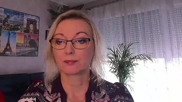 Snapshot of vanessa_chat chatting on July 20, 2026, 1:24 pm vanessa chat online show from July 20, 2026, 1:24 pm