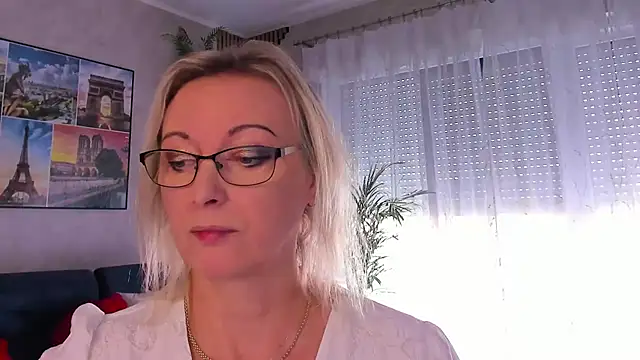 Snapshot of vanessa_chat chatting on July 27, 2026, 1:29 pm vanessa chat online show from July 27, 2026, 1:29 pm