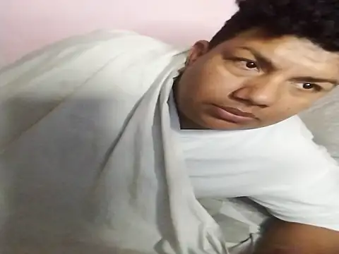 Malo666howard online show from December 15, 2025, 11:27 am