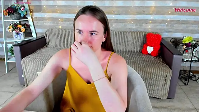Snapshot of SusanSmit chatting on July 1, 2026, 6:52 pm SusanSmit online show from July 1, 2026, 6:52 pm