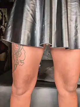 DarkDea online show from November 27, 2025, 3:34 pm