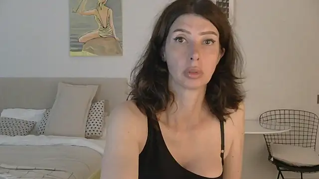 WhiteQueen888 online show from July 18, 2026, 4:15 pm
