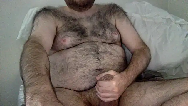 Snapshot of elagobear chatting on February 16, 2026, 4:38 pm elagobear online show from February 16, 2026, 4:38 pm