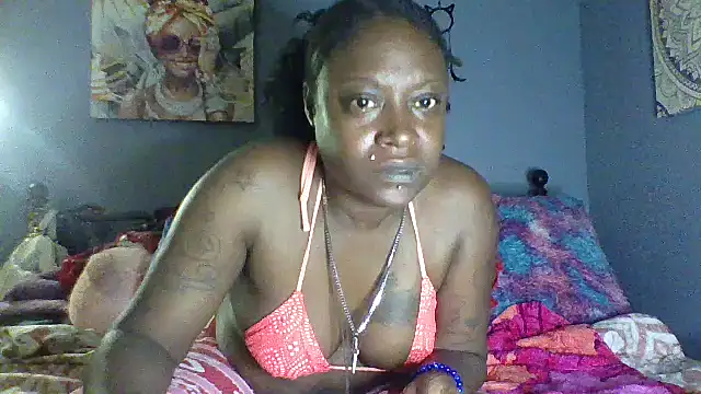 msdeedee online show from May 9, 2026, 1:53 am