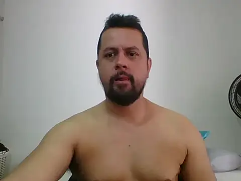 Snapshot of TRIISTAN_KING10 chatting on February 10, 2026, 3:00 pm TRIISTAN KING10 online show from February 10, 2026, 3:00 pm