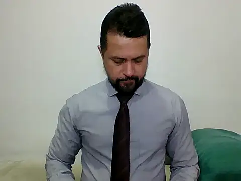 Snapshot of TRIISTAN_KING10 chatting on February 13, 2026, 3:45 pm TRIISTAN KING10 online show from February 13, 2026, 3:45 pm