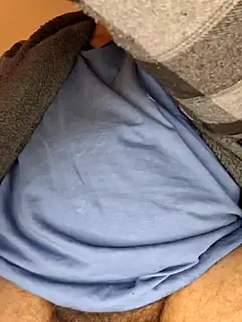 Snapshot of silvio-aus-luzern-CH chatting on December 8, 2024, 7:15 am silvio-aus-luzern-CH online show from December 8, 2024, 7:15 am