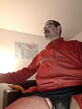 Snapshot of silvio-aus-luzern-CH chatting on January 4, 2025, 3:39 pm silvio-aus-luzern-CH online show from January 4, 2025, 3:39 pm